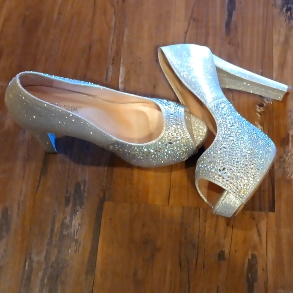 De Blossom heels